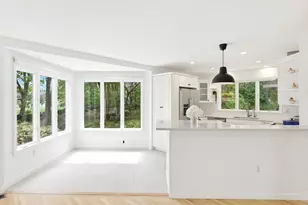 7 Shadow Farm Ln, Rochester, MA 02770 - Photo 10
