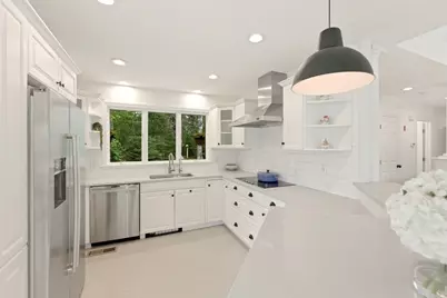 7 Shadow Farm Ln, Rochester, MA 02770 - Photo 12