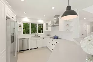 7 Shadow Farm Ln, Rochester, MA 02770 - Photo 12