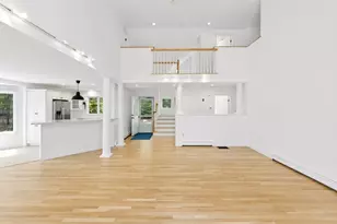 7 Shadow Farm Ln, Rochester, MA 02770 - Photo 6