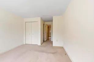 321 Place Ln, Woburn, MA 01801 - Photo 8
