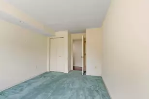 321 Place Ln, Woburn, MA 01801 - Photo 8