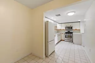 321 Place Ln, Woburn, MA 01801 - Photo 18
