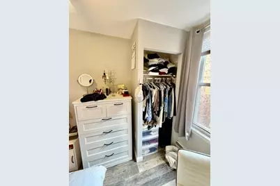 14 Cleveland Pl #3, Boston, MA 02113 - Photo 10