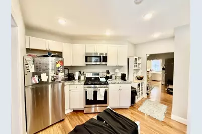 14 Cleveland Pl #3, Boston, MA 02113 - Photo 1