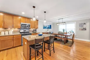 196 Durnell Ave, Boston, MA 02131 - Photo 8