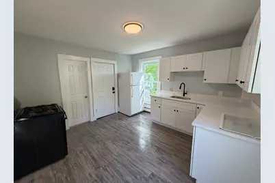 93 Bellevue Ave #3, Haverhill, MA 01832 - Photo 2