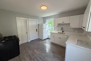 93 Bellevue Ave, Haverhill, MA 01832 - Photo 2