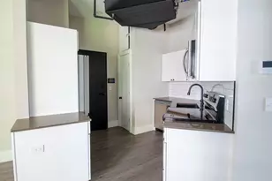 409 Main St, Fitchburg, MA 01420 - Photo 2