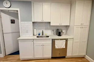 176 M, Boston, MA 02127 - Photo 2