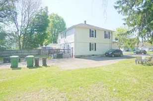 92 Walter St, Chicopee, MA 01013 - Photo 4
