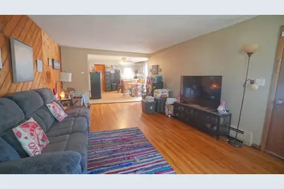 92 Walter St, Chicopee, MA 01013 - Photo 10