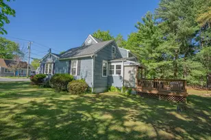 61 Pine Grove Ave, Bellingham, MA 02019 - Photo 6
