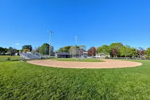 89 Pleasant St, Medfield, MA 02052 - Photo 16