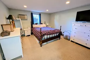 89 Pleasant St, Medfield, MA 02052 - Photo 8