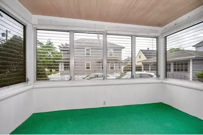 46 Lura Street, Lowell, MA 01851 - Photo 14