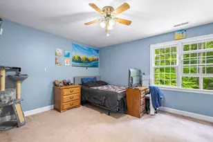 53 Arnold Way, Uxbridge, MA 01569 - Photo 18