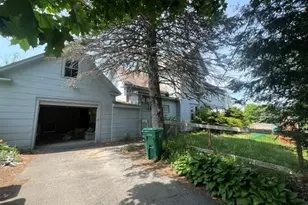 267 Oak Hill Rd, Fitchburg, MA 01420 - Photo 2
