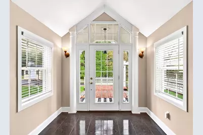 312 Burrage Street, Lunenburg, MA 01462 - Photo 8