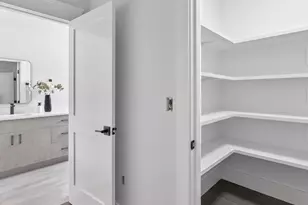 30 Mendon St, Upton, MA 01568 - Photo 14