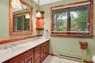 215 Barry St, Agawam, MA 01030 - Photo 18