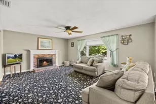 11 Hingston Cir, Braintree, MA 02184 - Photo 8