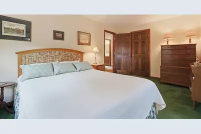 606 Washington St, Franklin, MA 02038 - Photo 28