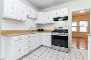6 Putnam St, Watertown, MA 02472 - Photo 14