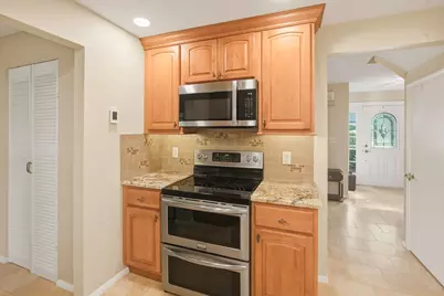 57 Wingate Rd, Holliston, MA 01746 - Photo 16