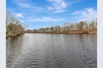 185 Colburn St, Dedham, MA 02026 - Photo 34