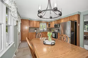 83 Mullen Ln, Dracut, MA 01826 - Photo 8