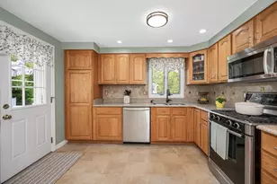 83 Mullen Ln, Dracut, MA 01826 - Photo 10