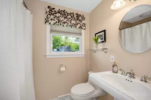 83 Mullen Ln, Dracut, MA 01826 - Photo 16
