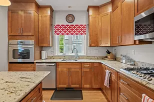 2 Summer Hill Cir, Arlington, MA 02474 - Photo 16