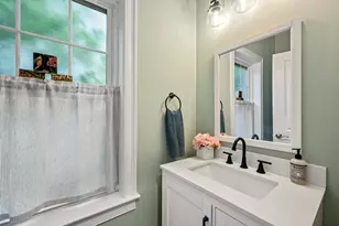 2 Summer Hill Cir, Arlington, MA 02474 - Photo 18