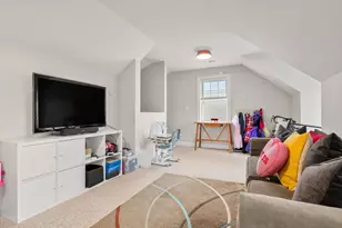 2 Summer Hill Cir, Arlington, MA 02474 - Photo 32