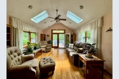 112 Smith St, Attleboro, MA 02703 - Photo 16