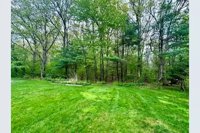 112 Smith St, Attleboro, MA 02703 - Photo 8