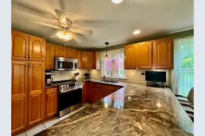 112 Smith St, Attleboro, MA 02703 - Photo 22