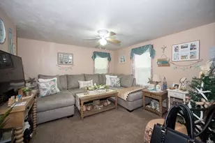 9-11 Maple St, Spencer, MA 01562 - Photo 4
