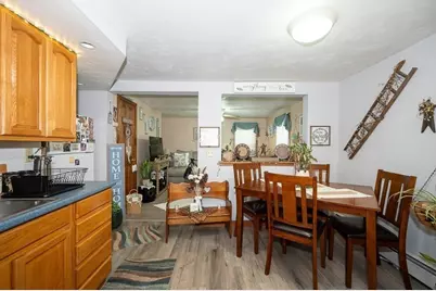 9-11 Maple St, Spencer, MA 01562 - Photo 6
