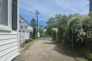 445 Beech St, Boston, MA 02131 - Photo 18