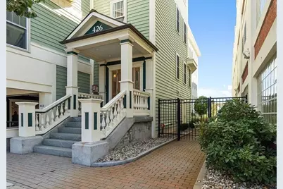 426 Main St #205, Stoneham, MA 02180 - Photo 2