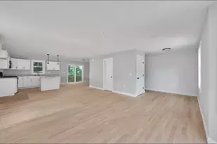 299 Quincy St Building 2, Holbrook, MA 02343 - Photo 6