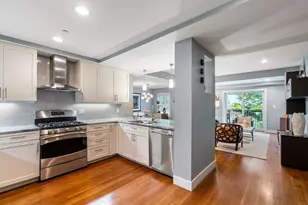 321 Hammond Pond Pkwy, Brookline, MA 02467 - Photo 4