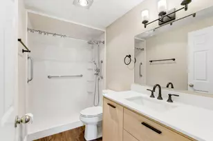 100 Cove Way, Quincy, MA 02169 - Photo 20