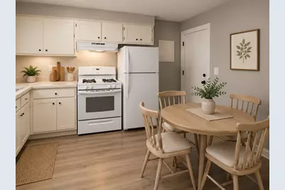 635 West Lowell Ave #7, Haverhill, MA 01832 - Photo 6