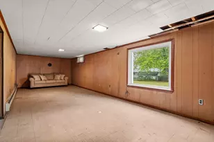 200 Royal St, Chicopee, MA 01020 - Photo 22