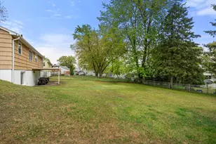 200 Royal St, Chicopee, MA 01020 - Photo 28