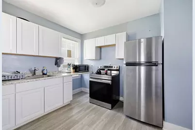 48 Crystal Street, Pittsfield, MA 01201 - Photo 2